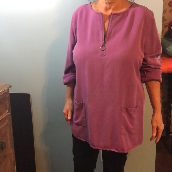 Soft Surroundings Tops - Soft Surr Tencel blouse